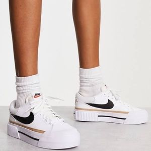 Nike Court Legacy Lift